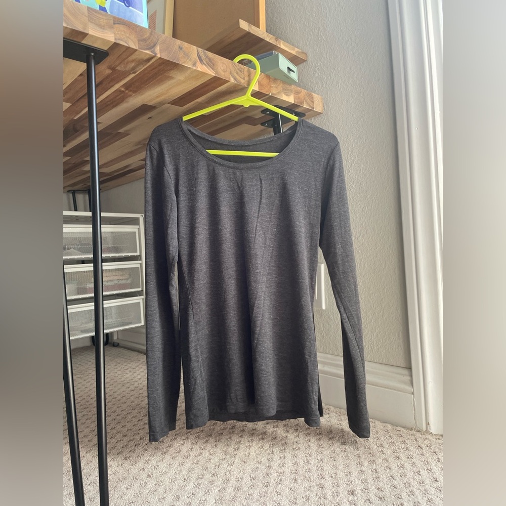 Uniqlo heat tech base layer